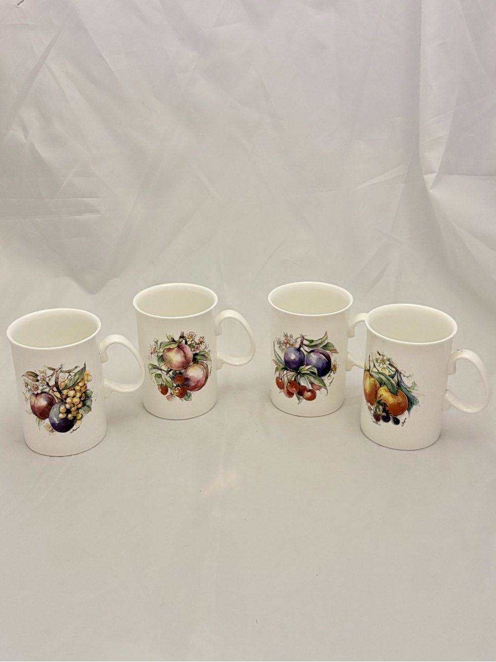 Royal Kingston White Ceramic Mugs with Colorful Fruit Illustrations - Set of 4